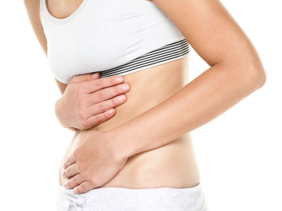 abdominal pain with worms