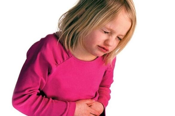 abdominal pain in a child as a symptom of parasites in the body
