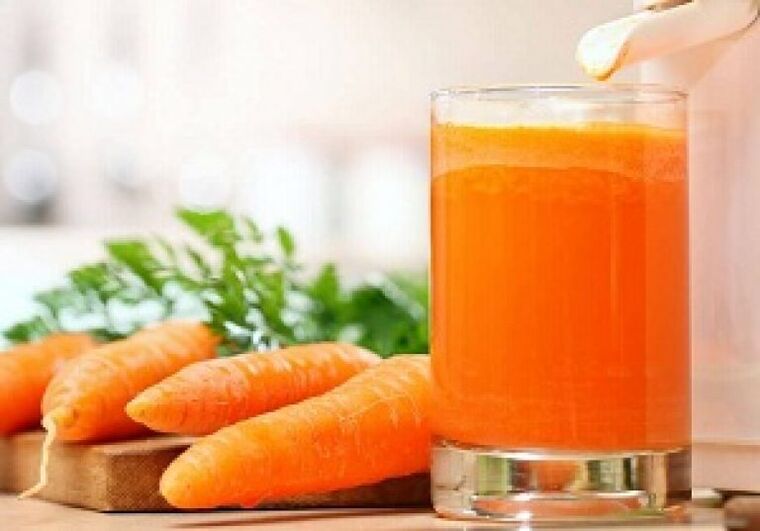 Carrot juice to combat worms is recommended for both adults and children
